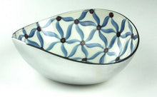 FLORA medium oval dish - 18x15cm