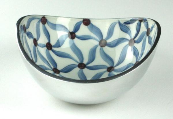 FLORA medium oval dish - 18x15cm